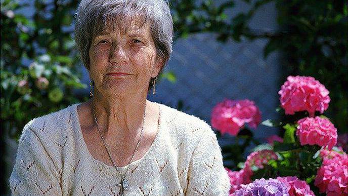 Older Adults Who Can Really Smell the Roses May Face Lower Likelihood of Dementia